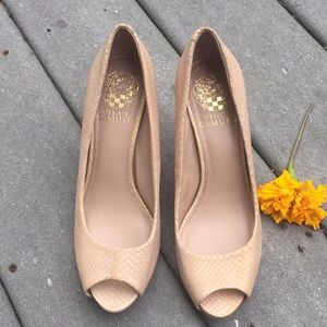 Vince Camuto nude heels